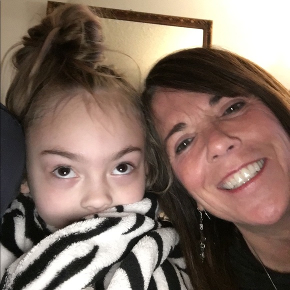 Meet your Posher, Jeri - Picture 7 of 16